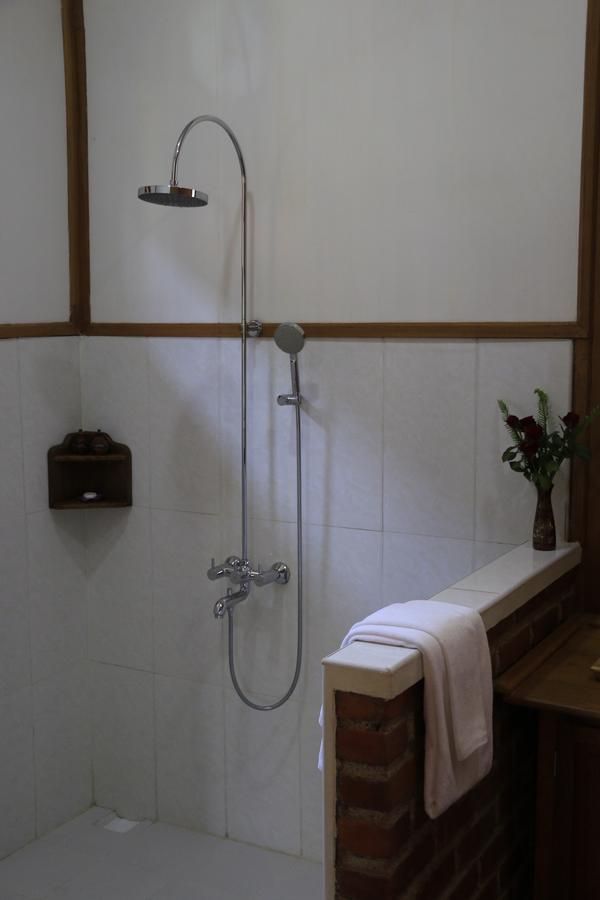 Blue Vanda Lodge Nyaung Shwe Dış mekan fotoğraf